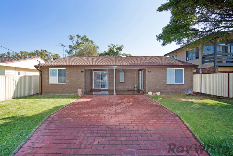 36 Robson Avenue, Gorokan NSW 2263