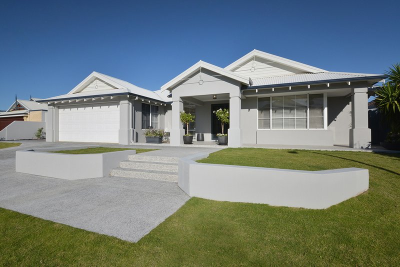 36 Rochester Drive, Mindarie WA 6030