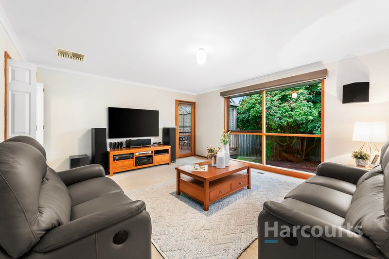 Photo - 36 Roehampton Avenue, Wantirna VIC 3152 - Image 8