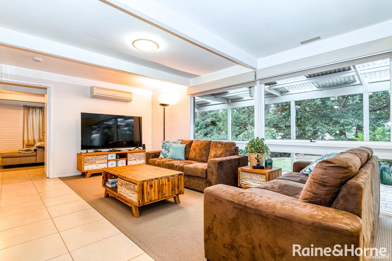 Photo - 36 Rolloway Rise, Chirnside Park VIC 3116 - Image 6