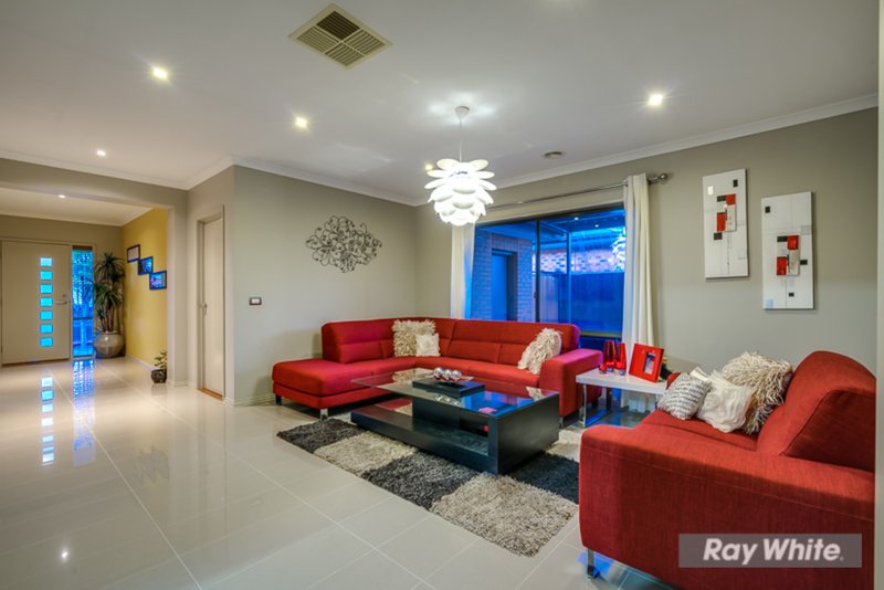 Photo - 36 Ronald Road, Truganina VIC 3029 - Image 8