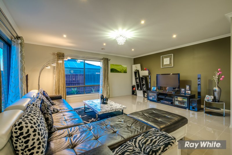 Photo - 36 Ronald Road, Truganina VIC 3029 - Image 12