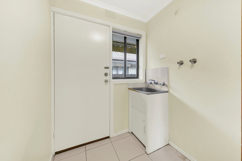 Photo - 36 Rosebery Street, Altona Meadows VIC 3028 - Image 6