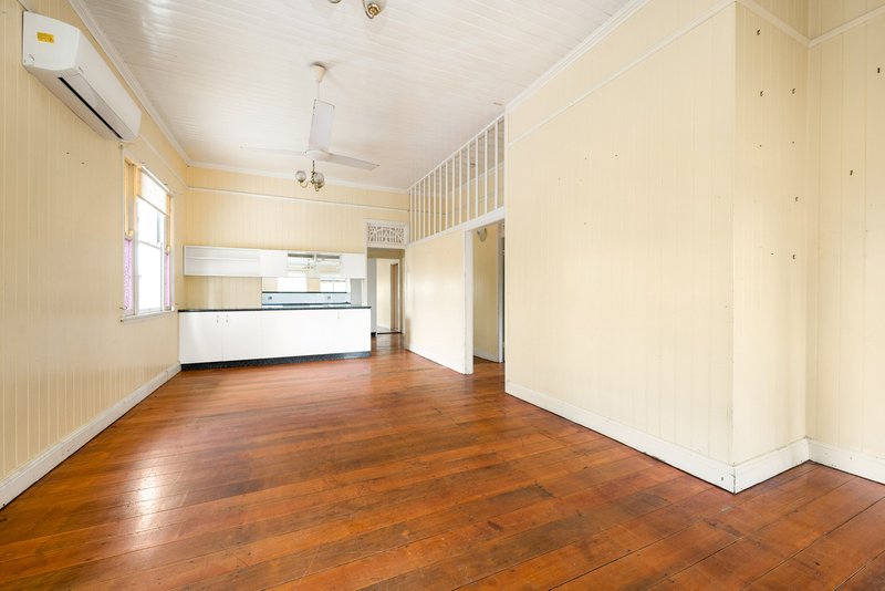 Photo - 36 Rossiter Street, Morningside QLD 4170 - Image 4