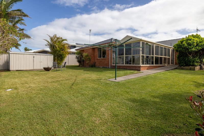 Photo - 36 Rushby Drive, Old Bar NSW 2430 - Image 17