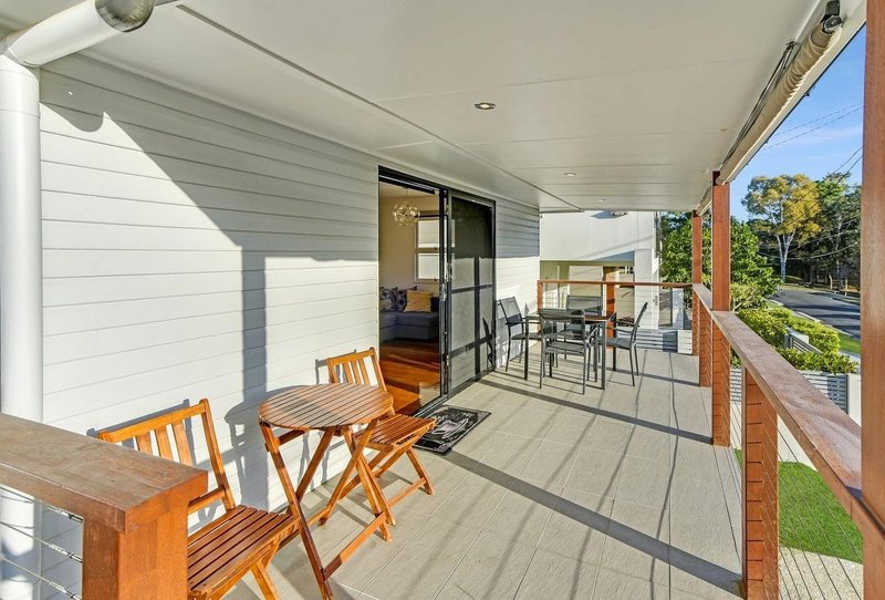 Photo - 36 Russell Avenue, Norman Park QLD 4170 - Image 7