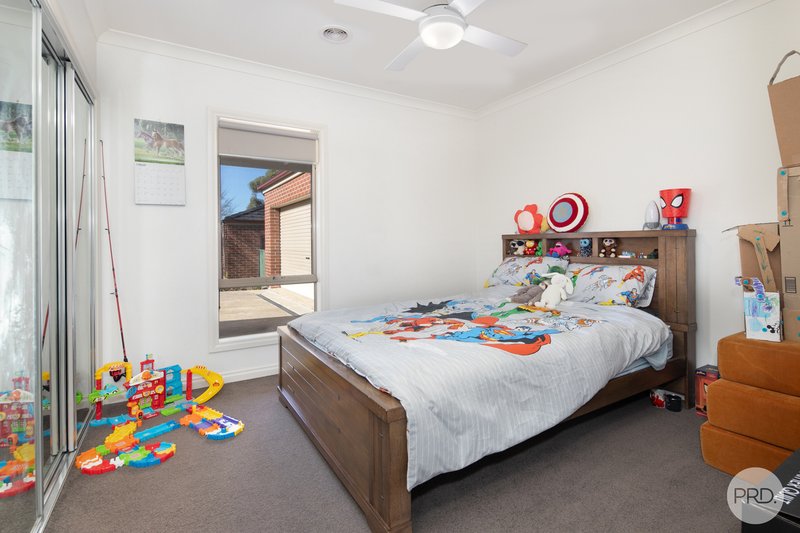 Photo - 3/6 Sainsbury Court, Mount Clear VIC 3350 - Image 8