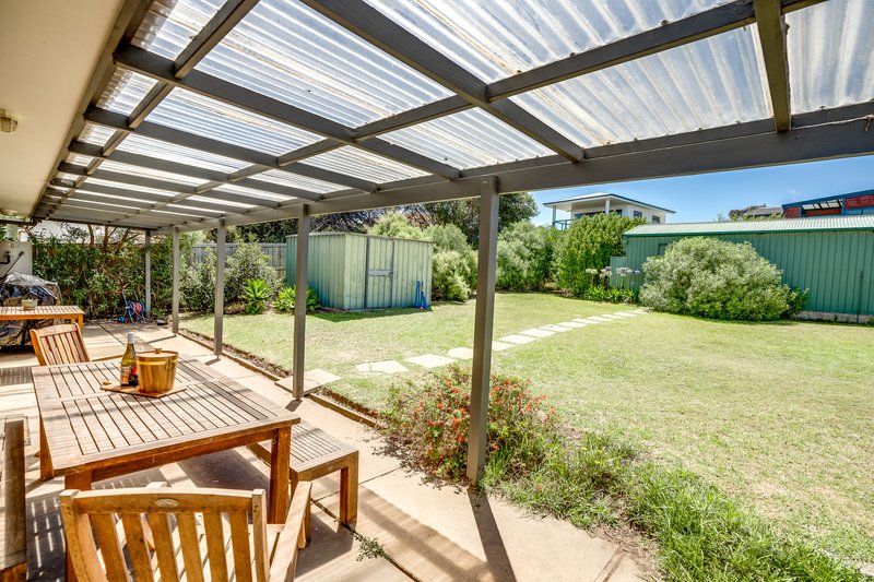 Photo - 36 Seaview Avenue, Middleton SA 5213 - Image 25