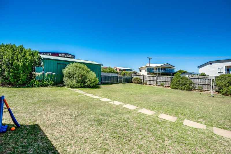 Photo - 36 Seaview Avenue, Middleton SA 5213 - Image 28