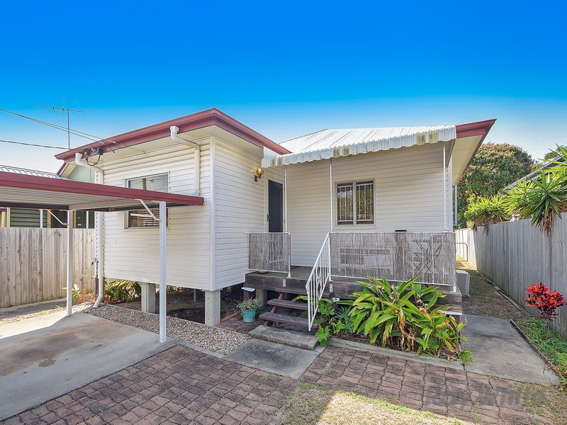 36 Seaview Street, Brighton QLD 4017