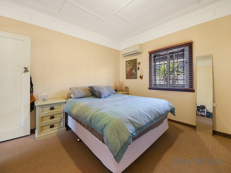 Photo - 36 Seaview Street, Brighton QLD 4017 - Image 9