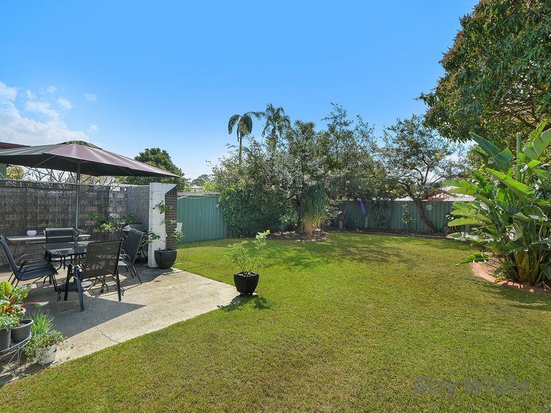 Photo - 36 Seaview Street, Brighton QLD 4017 - Image 11