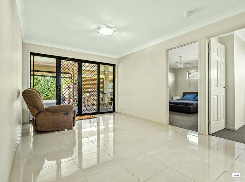 Photo - 36 Shoesmith Road, Westbrook QLD 4350 - Image 11