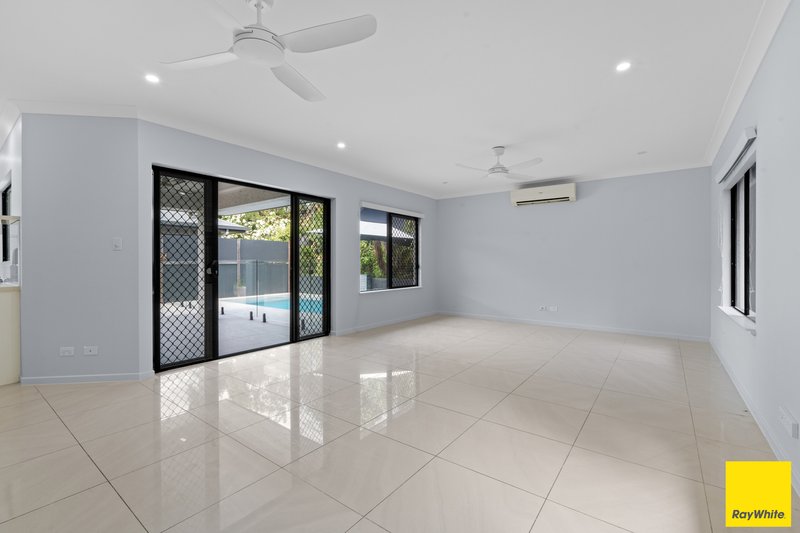 Photo - 36 Singleton Close, Smithfield QLD 4878 - Image 4