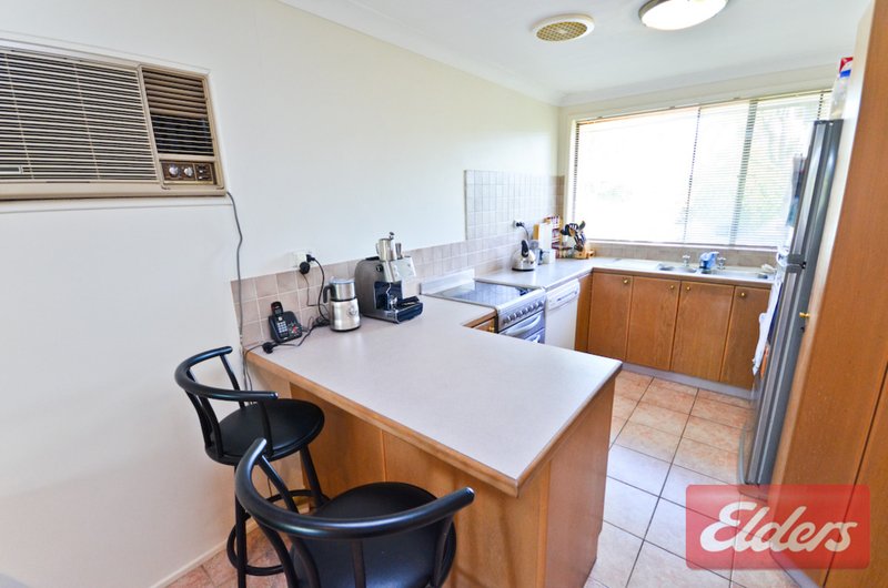 Photo - 36 Sparman Crescent, Kings Langley NSW 2147 - Image 4