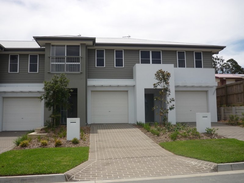 3/6 Spirula Street, Coomera QLD 4209