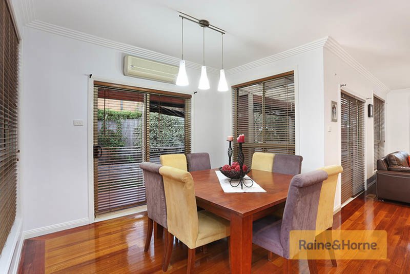 Photo - 36 Stillwell Crescent, Roxburgh Park VIC 3064 - Image 7