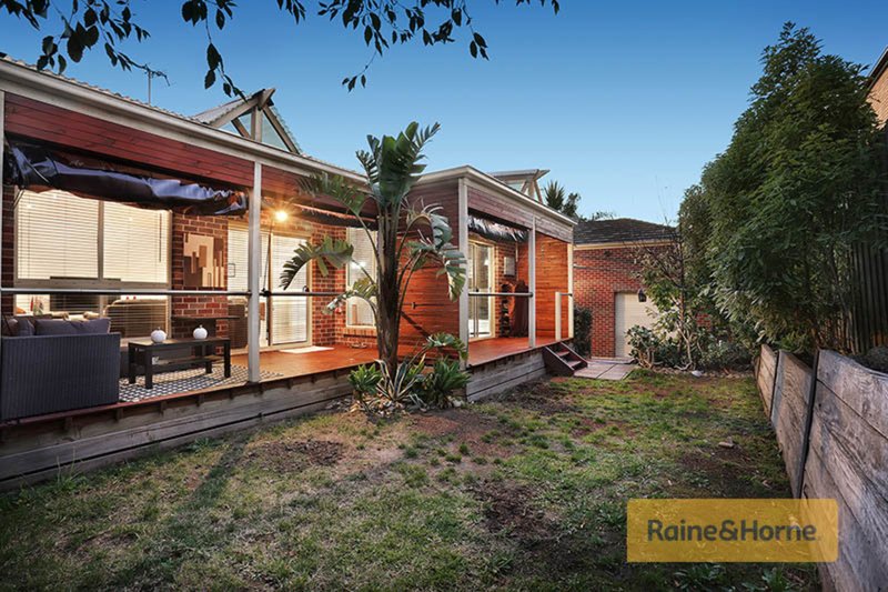 Photo - 36 Stillwell Crescent, Roxburgh Park VIC 3064 - Image 14