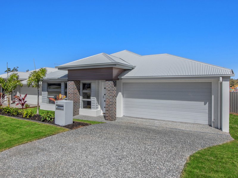 36 Stirling Street, Bridgeman Downs QLD 4035