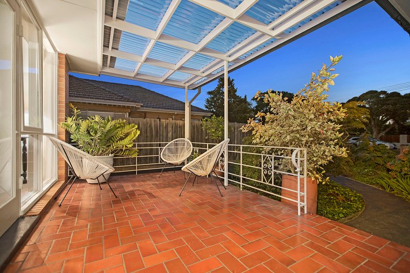 Photo - 36 Stuart Avenue, Cheltenham VIC 3192 - Image 5