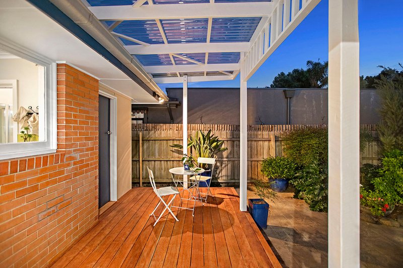 Photo - 36 Stuart Avenue, Cheltenham VIC 3192 - Image 8