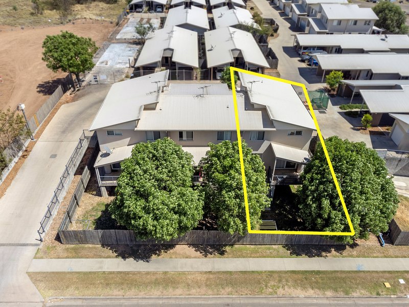 Photo - 3/6 Sullivan Street, Emerald QLD 4720 - Image 15