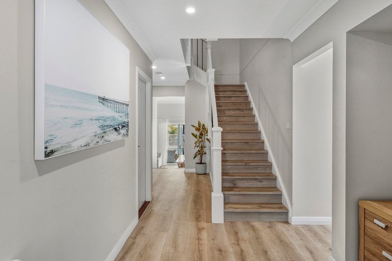 Photo - 36 Sunnyspot Boulevard, Catherine Hill Bay NSW 2281 - Image 3