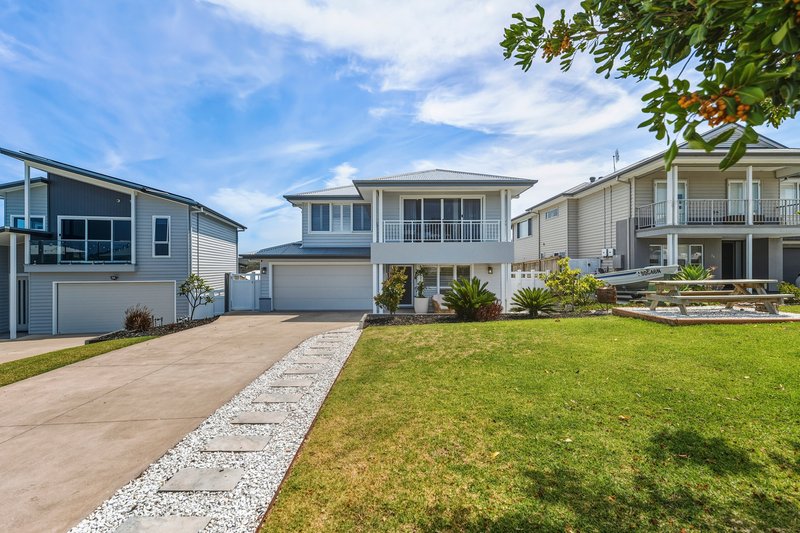 Photo - 36 Sunnyspot Boulevard, Catherine Hill Bay NSW 2281 - Image 2