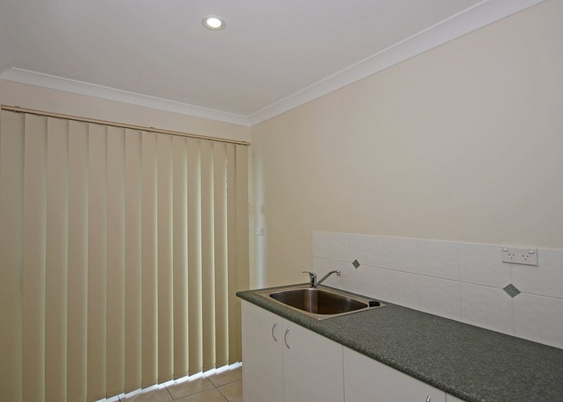 Photo - 36 Sunrise Crescent, Burrum Heads QLD 4659 - Image 13