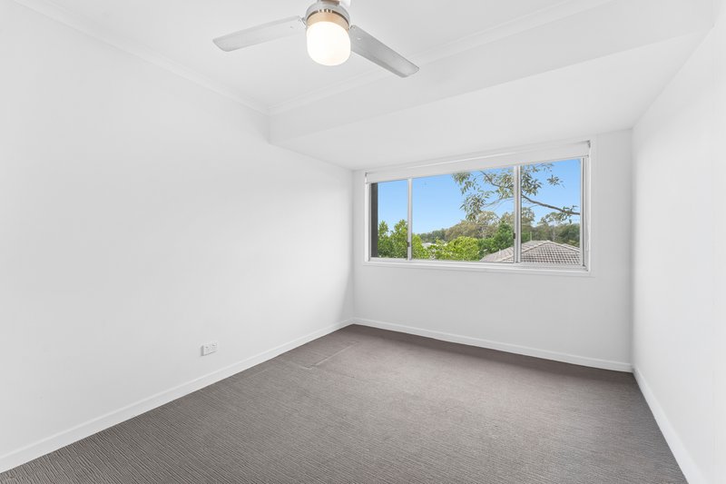 Photo - 3/6 Sunseeker Street, Burpengary QLD 4505 - Image 12