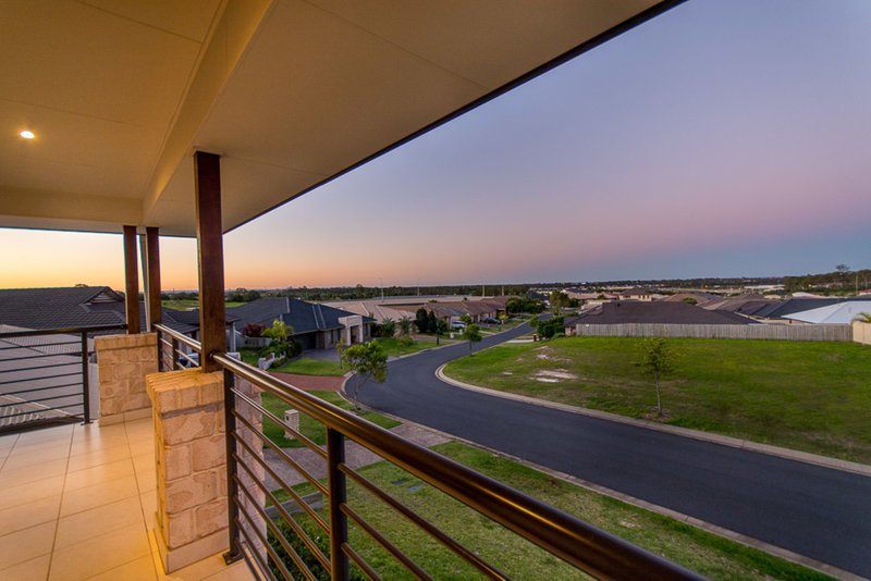 Photo - 36 Sunstone Circuit, Mango Hill QLD 4509 - Image 2