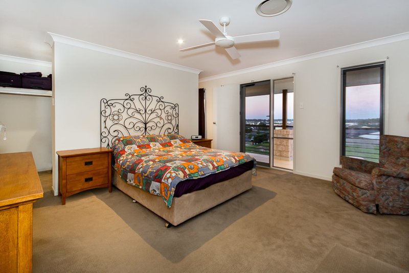 Photo - 36 Sunstone Circuit, Mango Hill QLD 4509 - Image 10