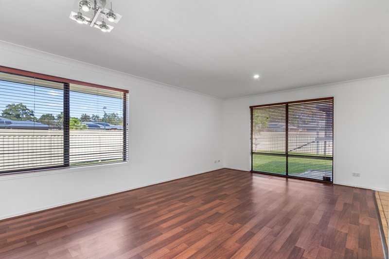 Photo - 36 Susan Godfrey Drive, Windaroo QLD 4207 - Image 3