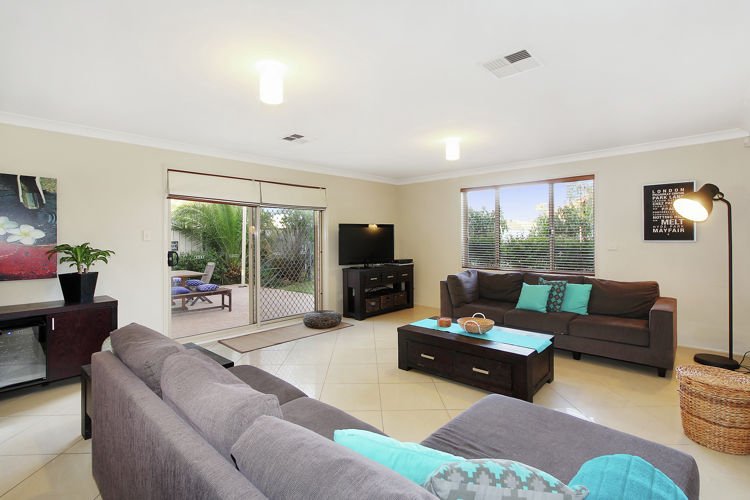 Photo - 36 Swinson Road, Blacktown NSW 2148 - Image 4