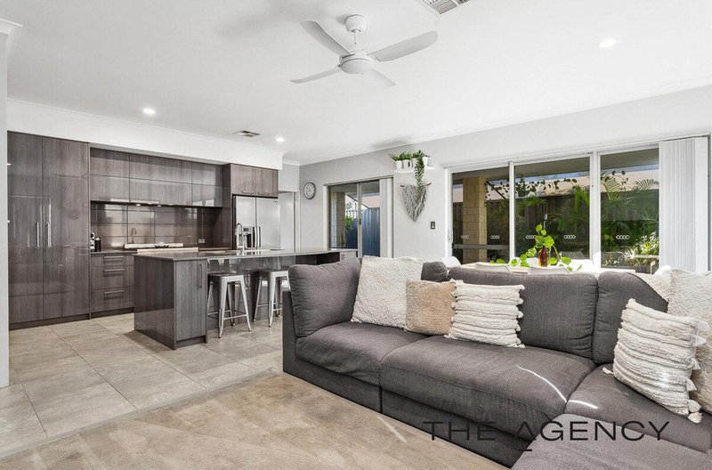 Photo - 36 Swithland Way, Aveley WA 6069 - Image 9