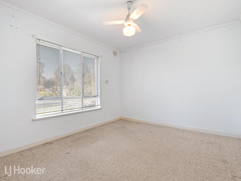 Photo - 36 Tallack Street, Windsor Gardens SA 5087 - Image 5