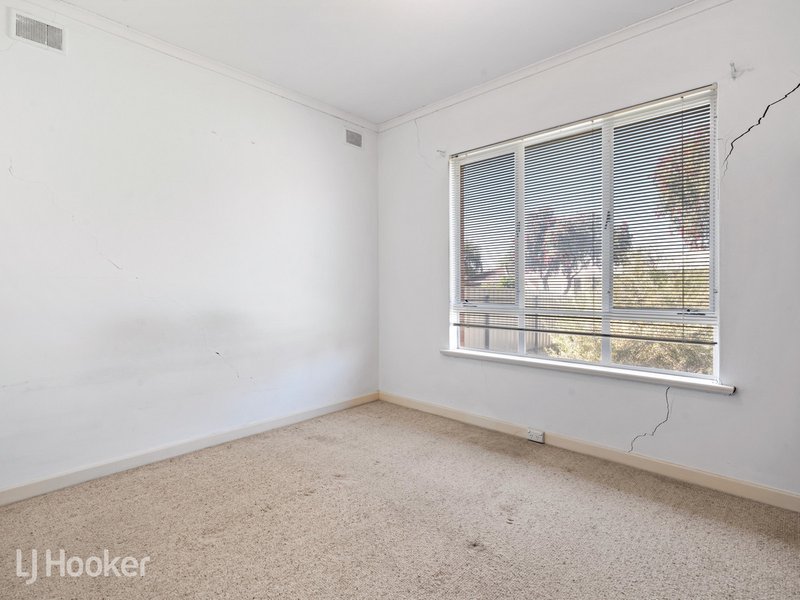 Photo - 36 Tallack Street, Windsor Gardens SA 5087 - Image 6