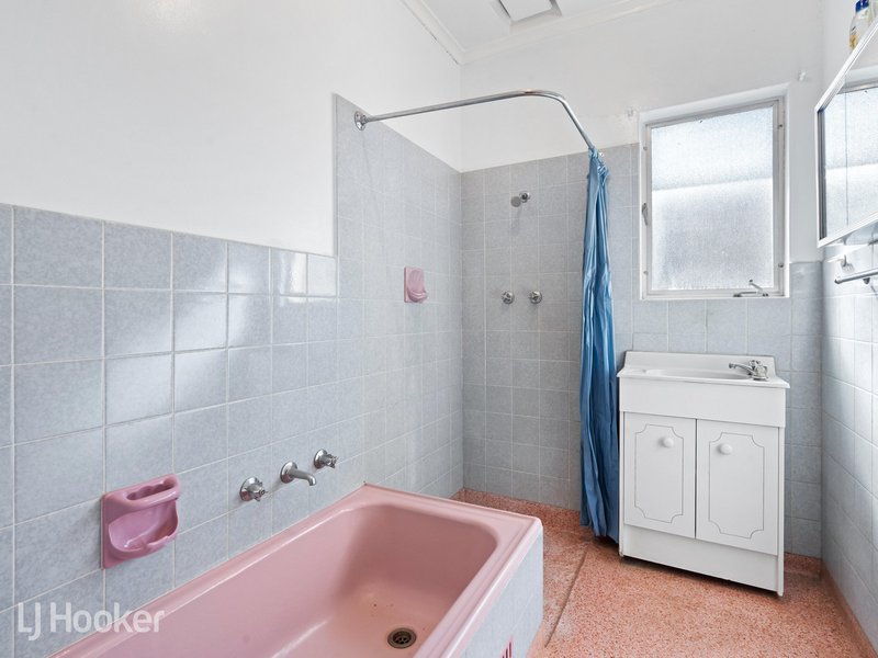 Photo - 36 Tallack Street, Windsor Gardens SA 5087 - Image 8