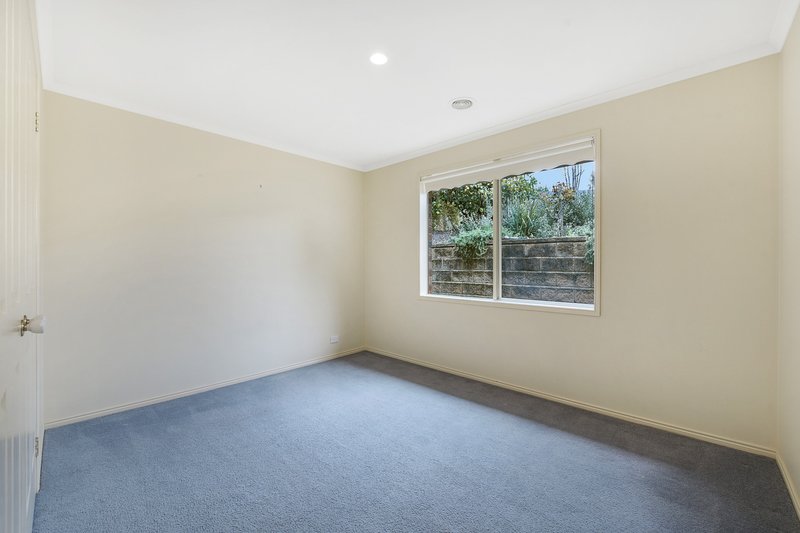 Photo - 36 Tantallon Boulevard, Beaconsfield VIC 3807 - Image 12