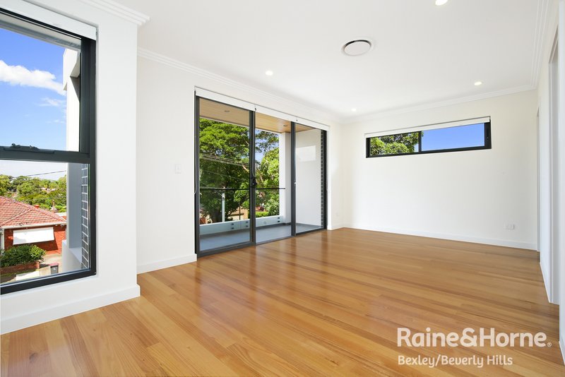 Photo - 36 Tarrilli Street, Beverly Hills NSW 2209 - Image 6