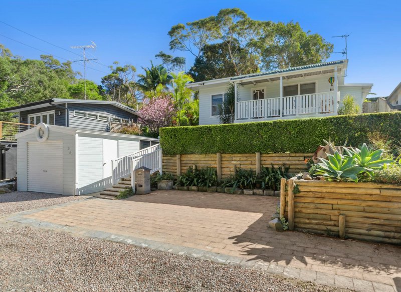 Photo - 36 The Crescent, North Narrabeen NSW 2101 - Image 3