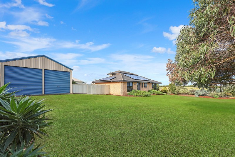 Photo - 36 The Esplanade, Narrawong VIC 3285 - Image 16