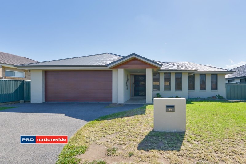 36 The Heights, Tamworth NSW 2340