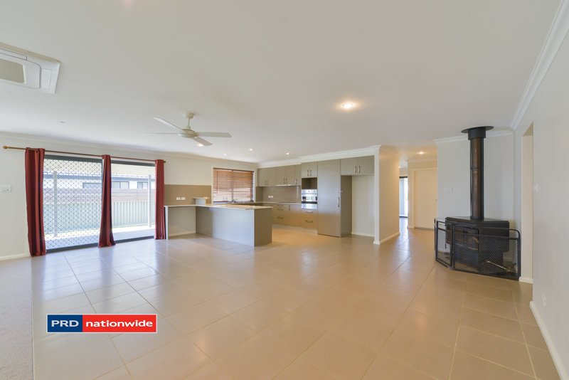 Photo - 36 The Heights, Tamworth NSW 2340 - Image 18