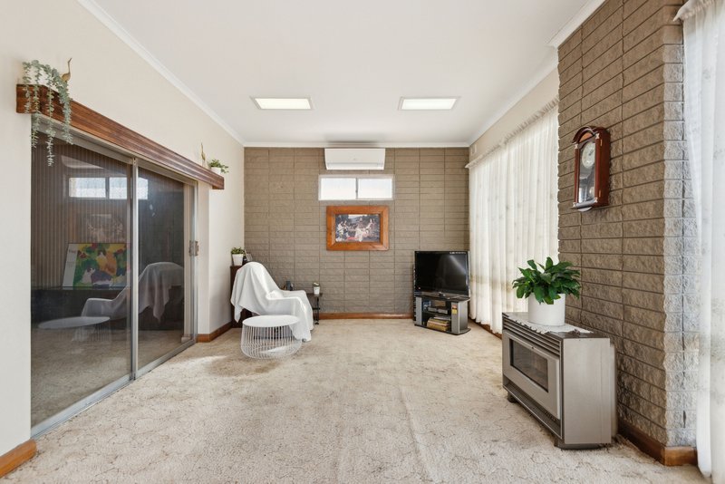 Photo - 36 Third Avenue, Semaphore Park SA 5019 - Image 3