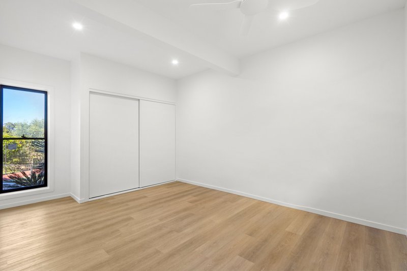 Photo - 36 Tingi Avenue, Tanah Merah QLD 4128 - Image 4
