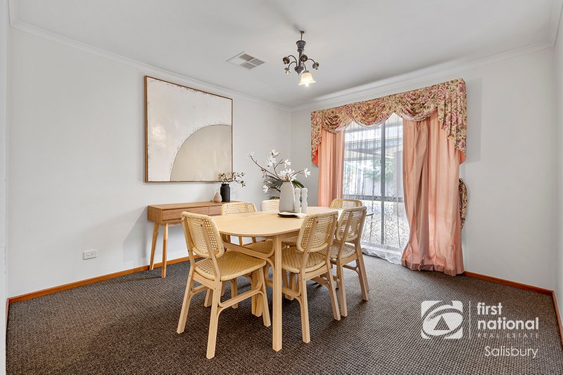 Photo - 36 Tregenza Court, Parafield Gardens SA 5107 - Image 7