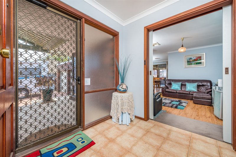 Photo - 36 Tresise Street, Carine WA 6020 - Image 3