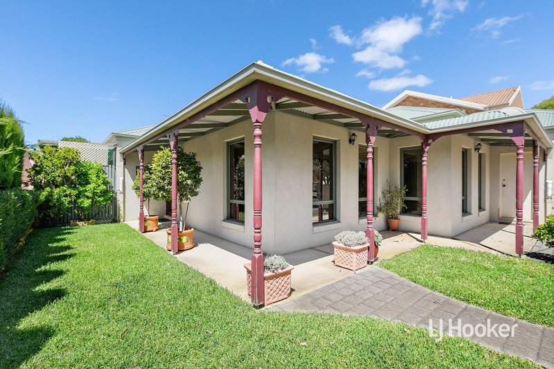 Photo - 36 Truganina Avenue, Seabrook VIC 3028 - Image 2