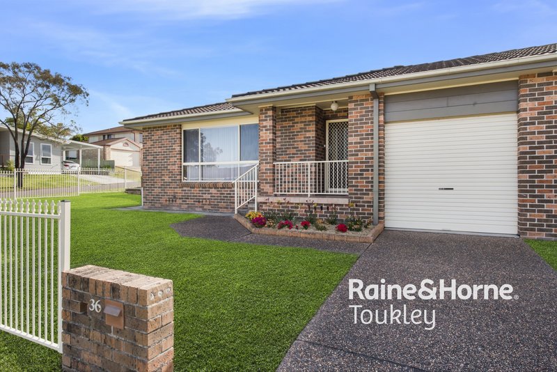 36 Twin Lakes Drive, Lake Haven NSW 2263